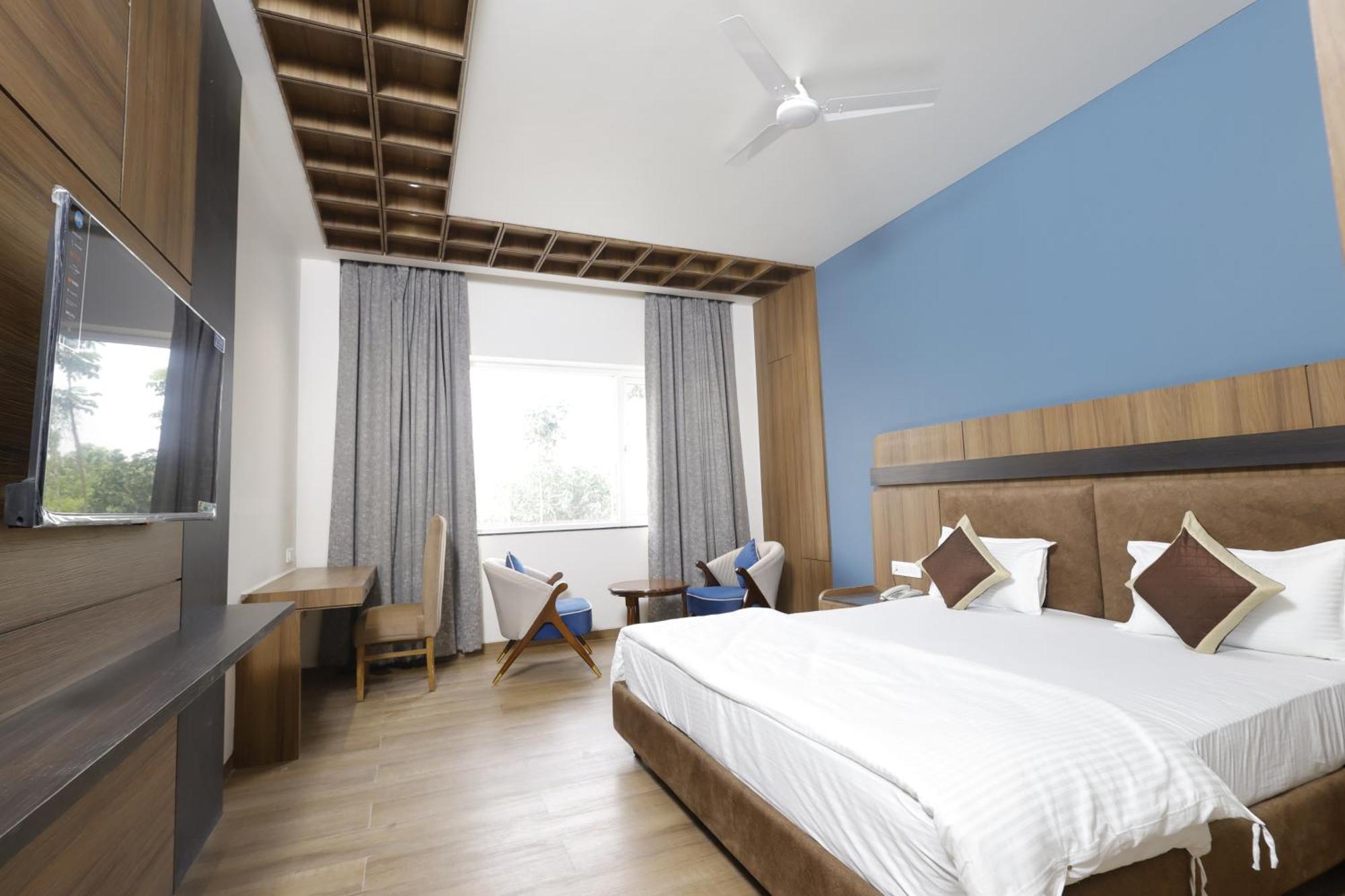 Nirvana Grand Hotel & Resort Gaya Exterior foto